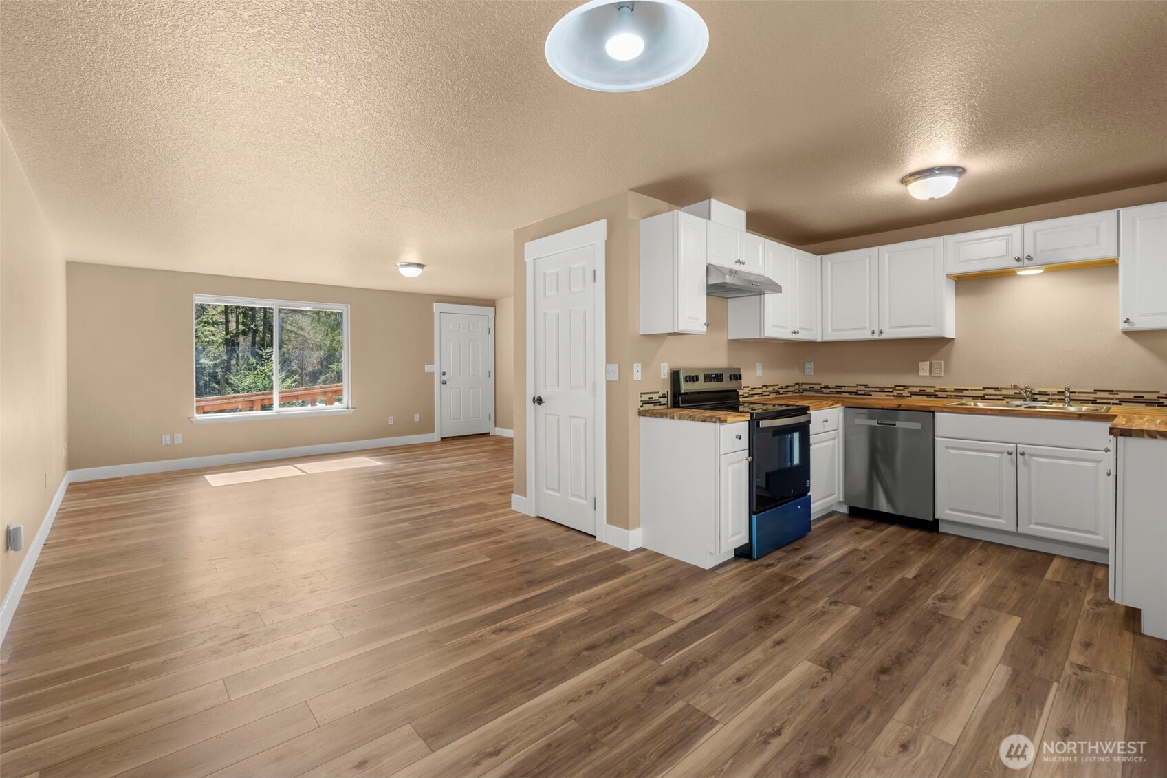 110 Sunny Basin Road Property Photo 11
