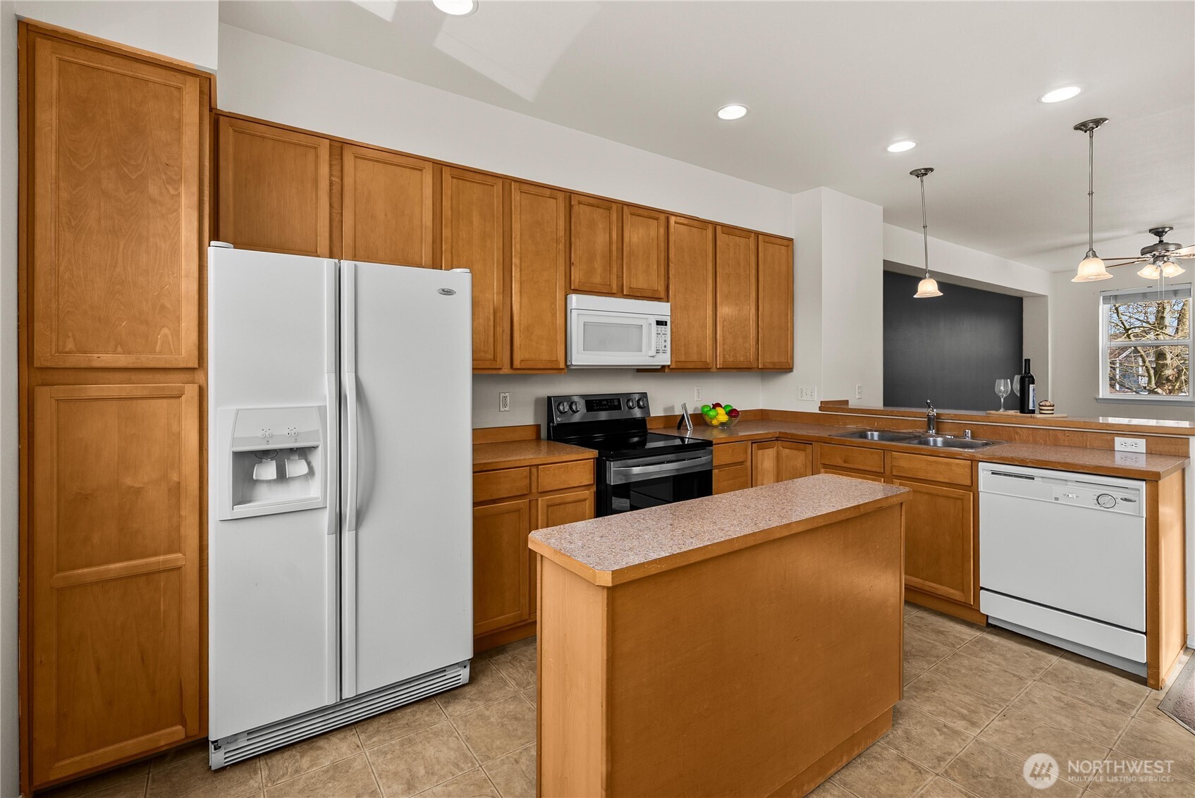 816 Cherry Avenue 1a&b Property Photo 16