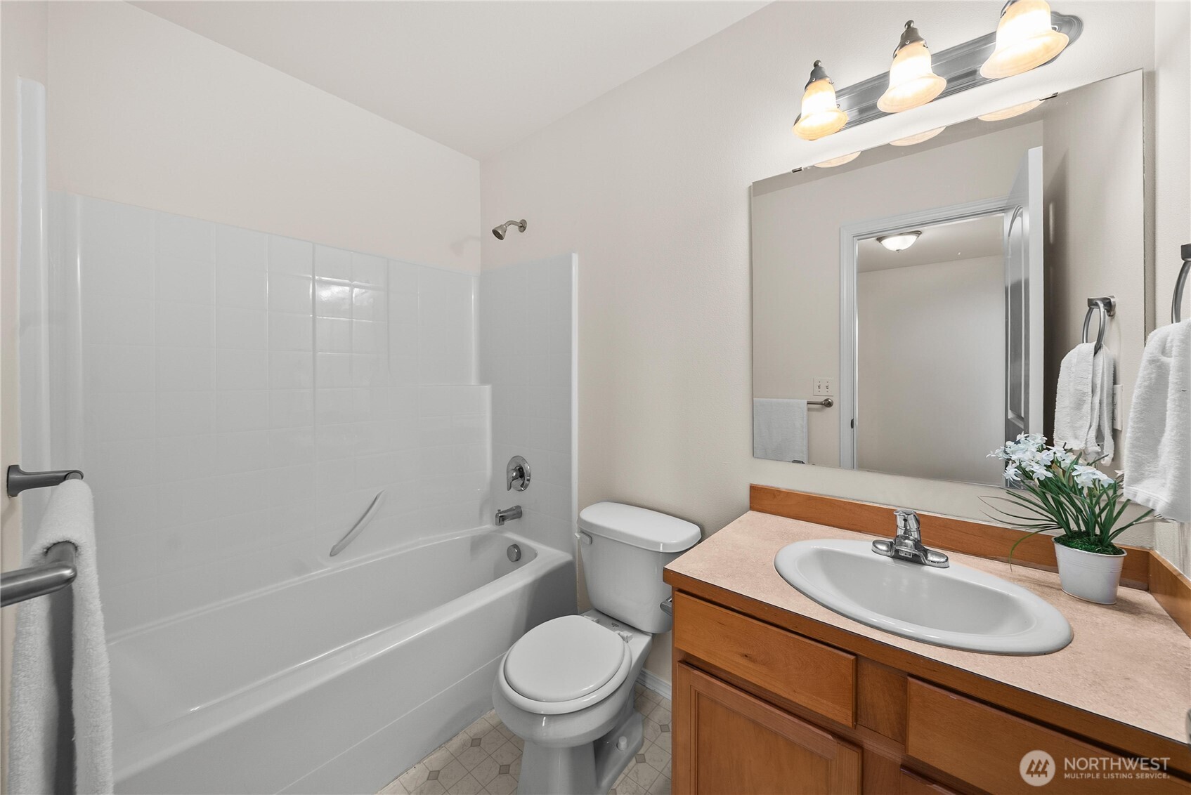 816 Cherry Avenue 1a&b Property Photo 22