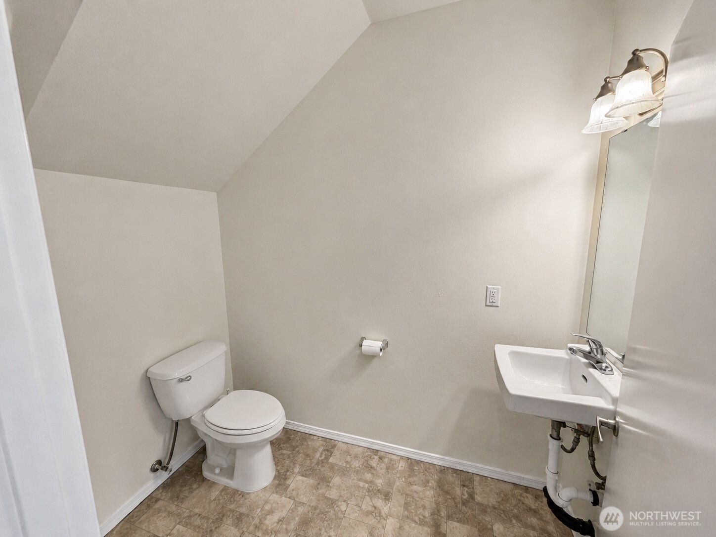 816 Cherry Avenue 1a&b Property Photo 33