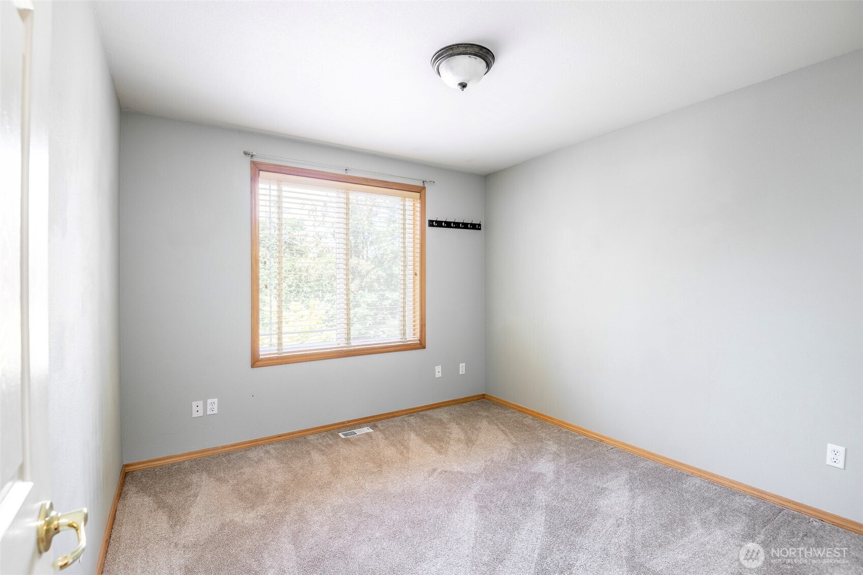 2703 5th Street Property Photo 20
