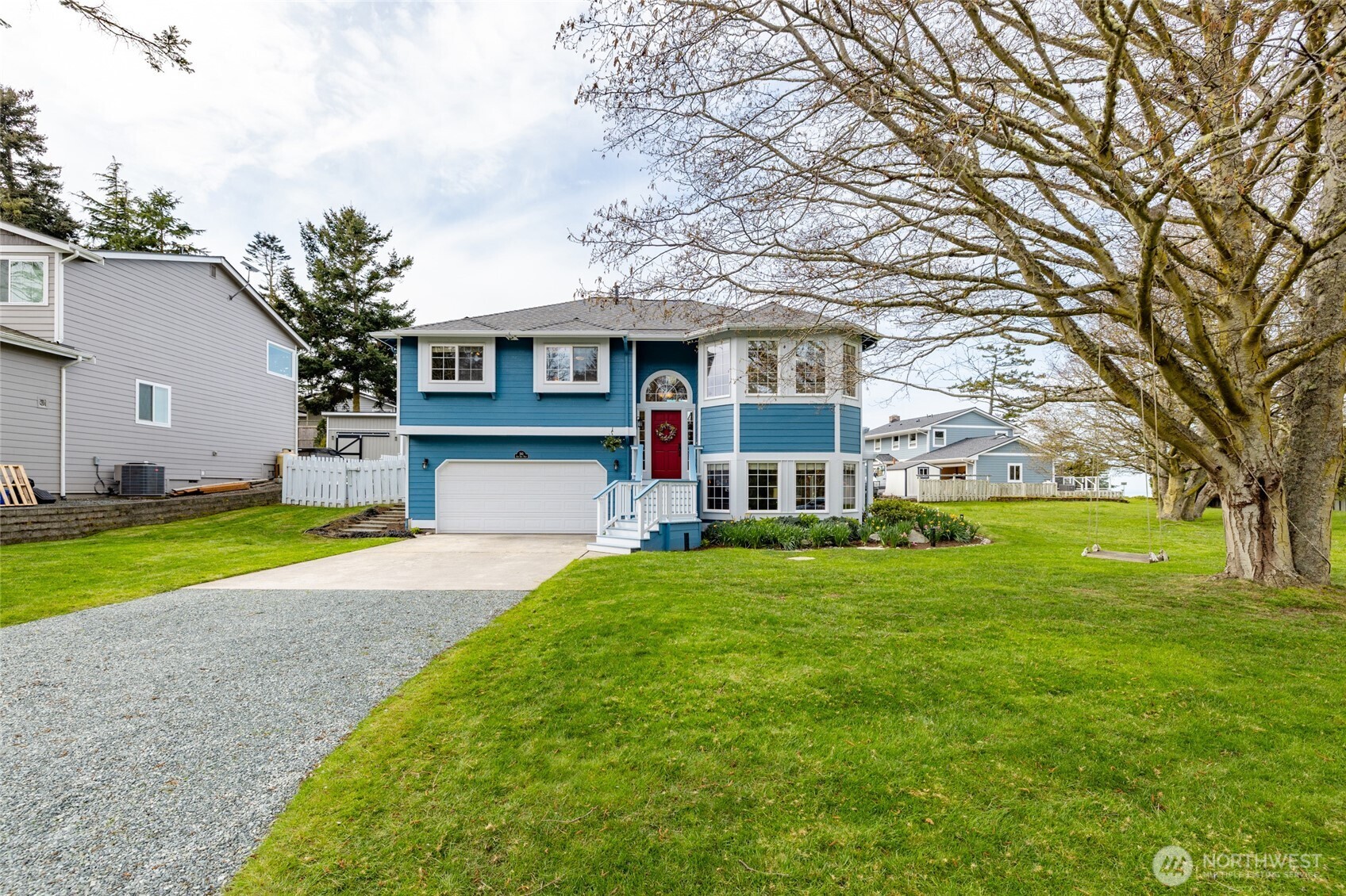 561 Fort Ebey Road Property Photo 4