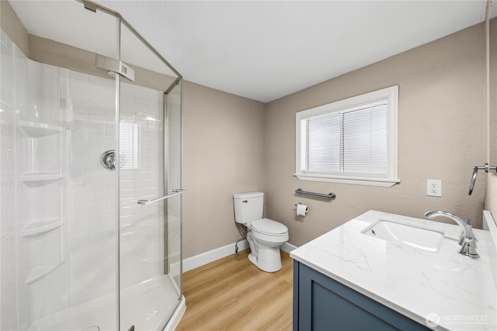 11101 Bingham Avenue Property Photo 9