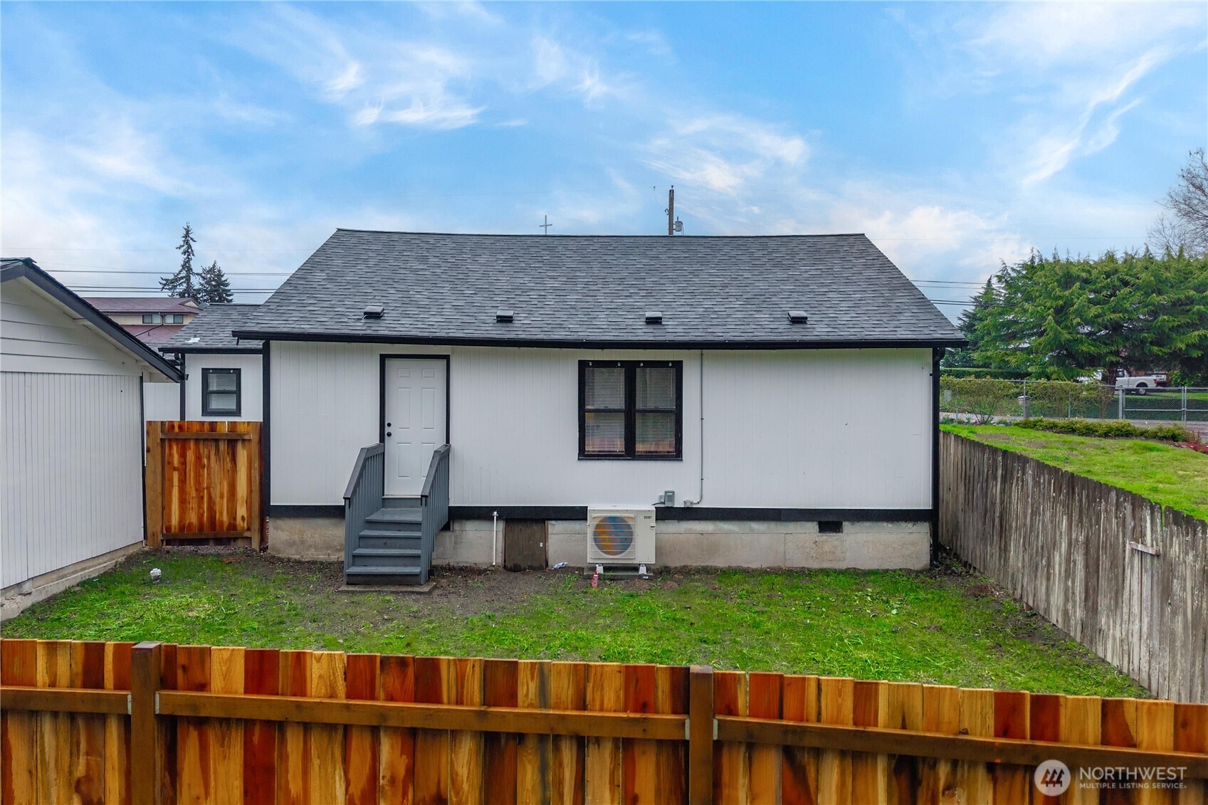 11101 Bingham Avenue Property Photo 27