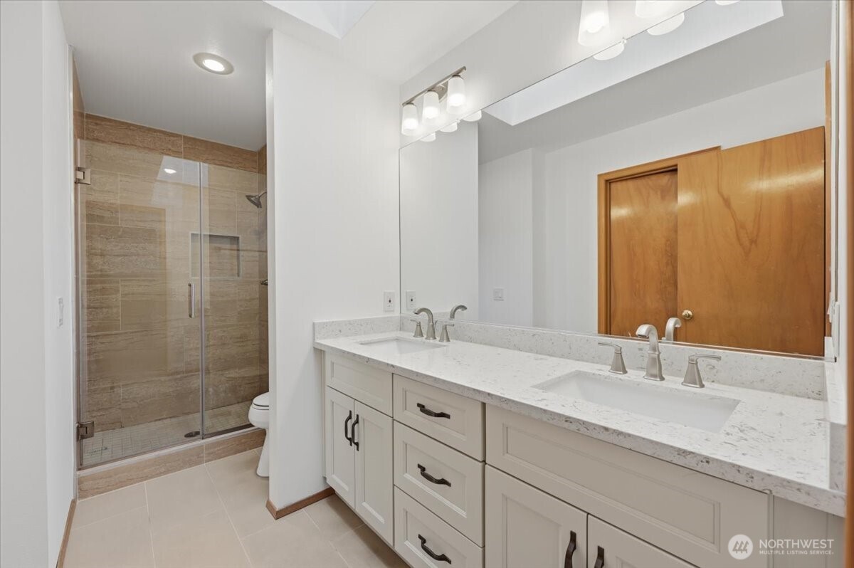 27213 32nd Place Property Photo 18