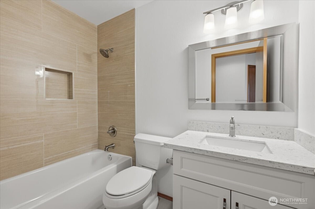 27213 32nd Place Property Photo 22
