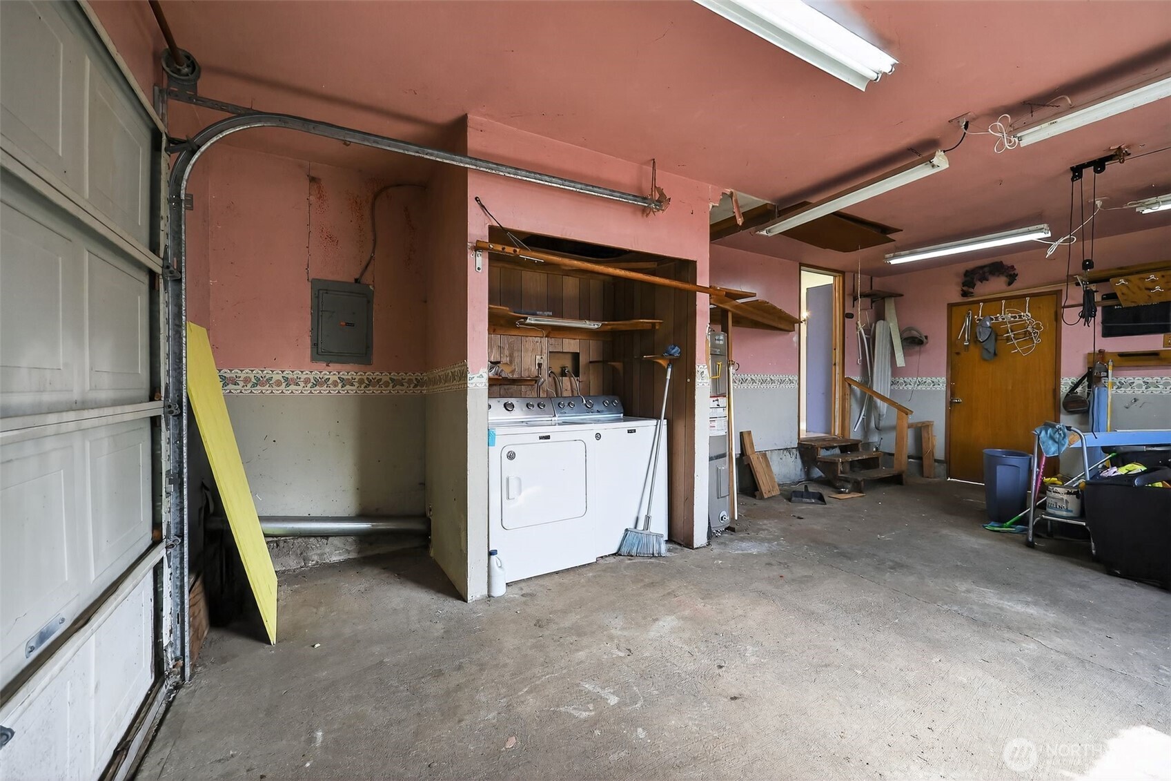 1010 Coolidge Road Property Photo 18