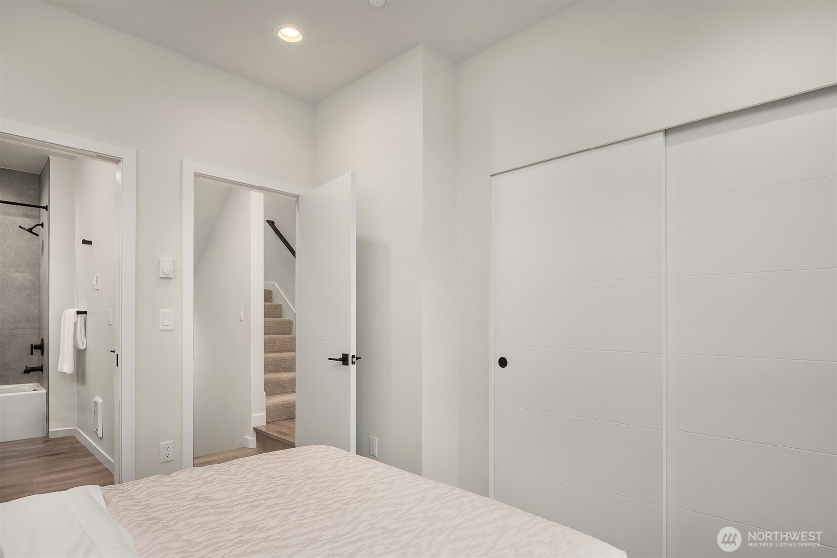 6720 Corson Avenue C Property Photo 20