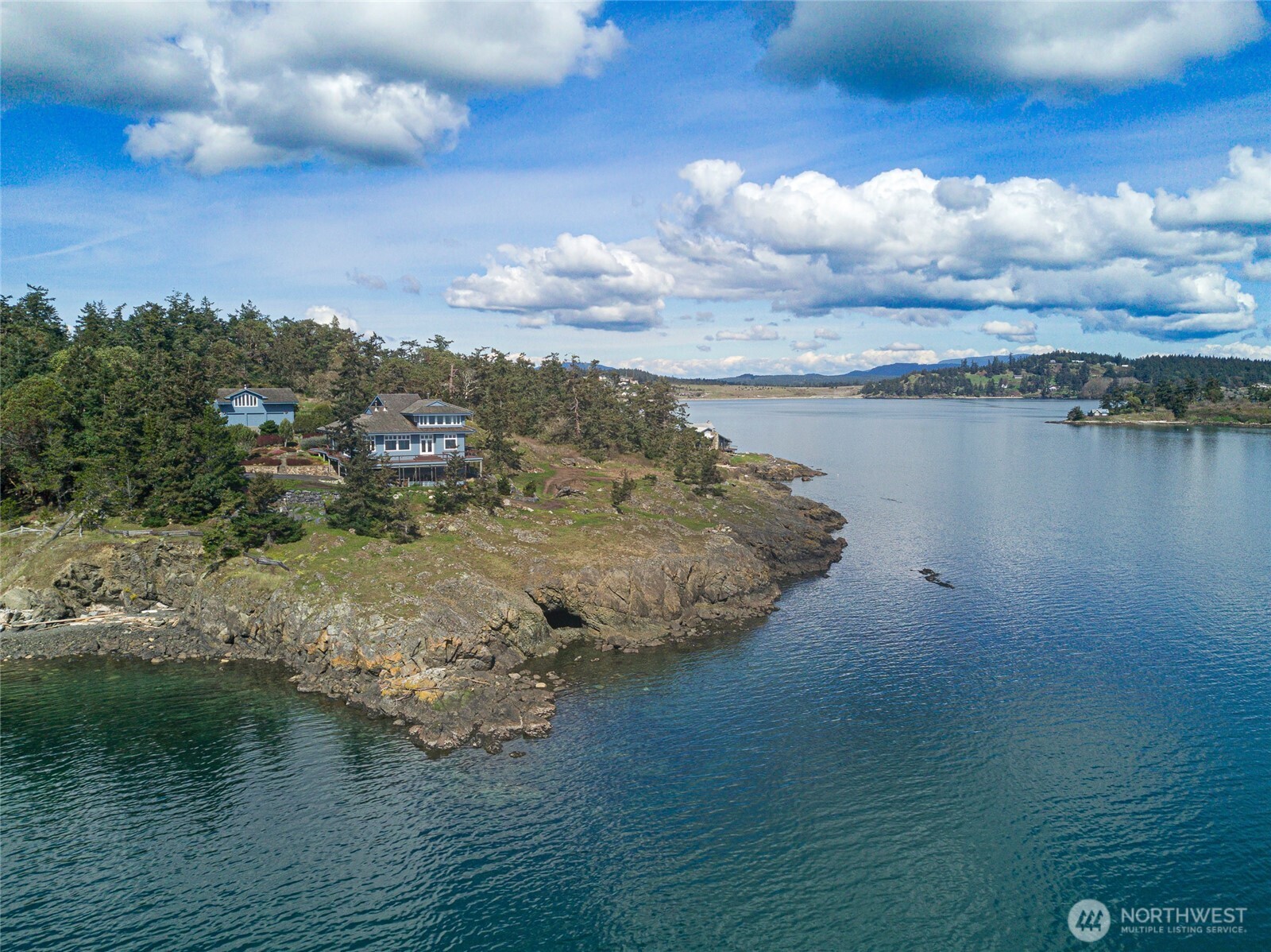 571 Golf Course Road Property Photo 1