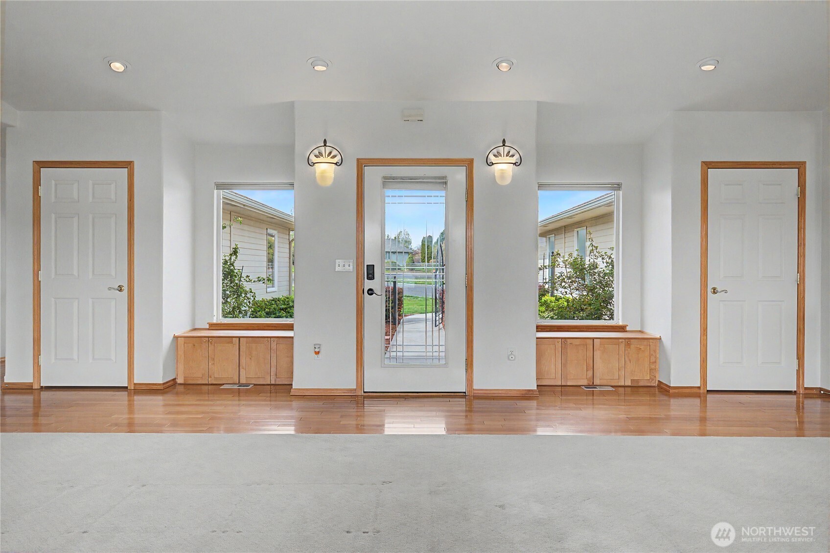 3103 Ne Meadowlark Lane Property Photo 11