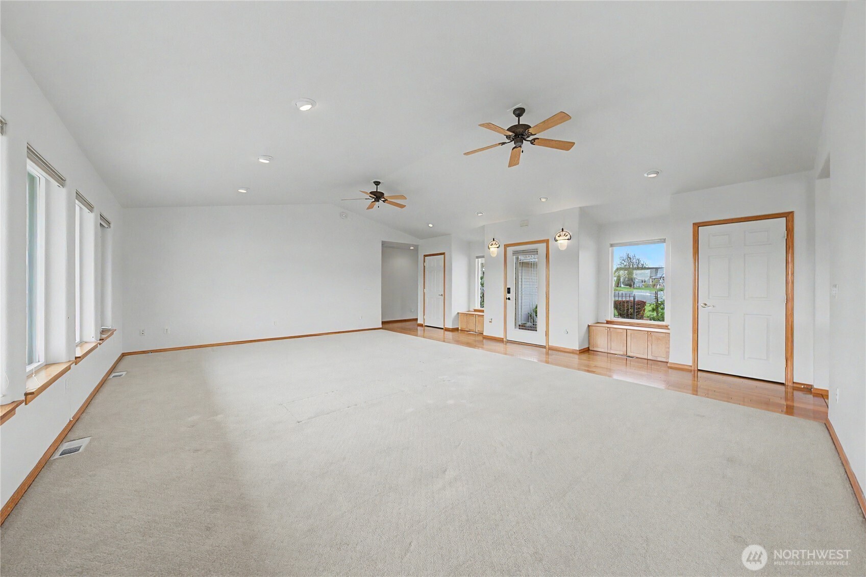 3103 Ne Meadowlark Lane Property Photo 15