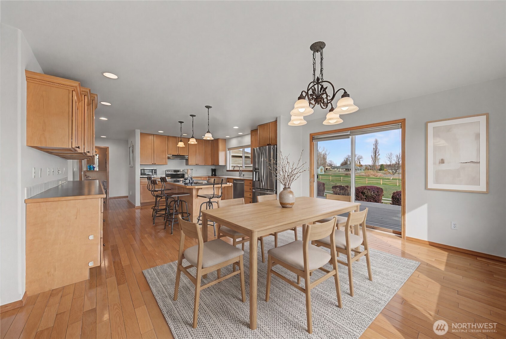 3103 Ne Meadowlark Lane Property Photo 18