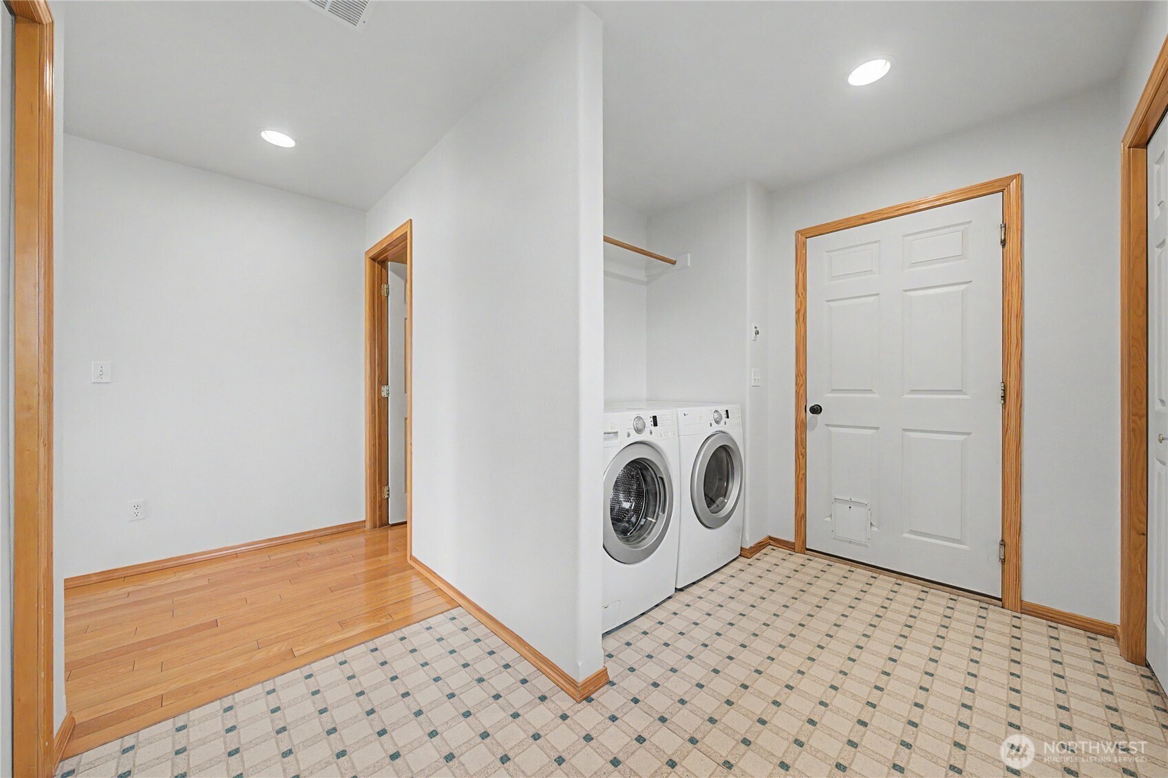 3103 Ne Meadowlark Lane Property Photo 32