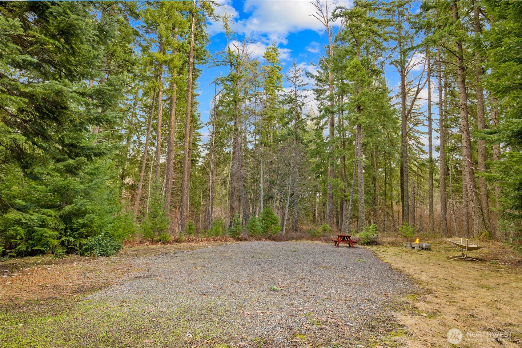 91 Blue Spruce Drive Property Photo 8