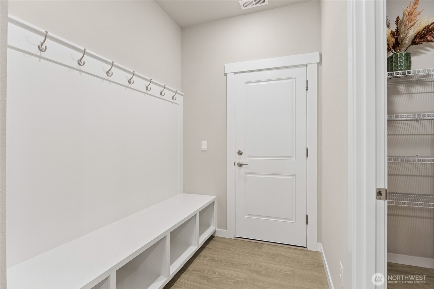 10508 135th Place 37 Property Photo 10