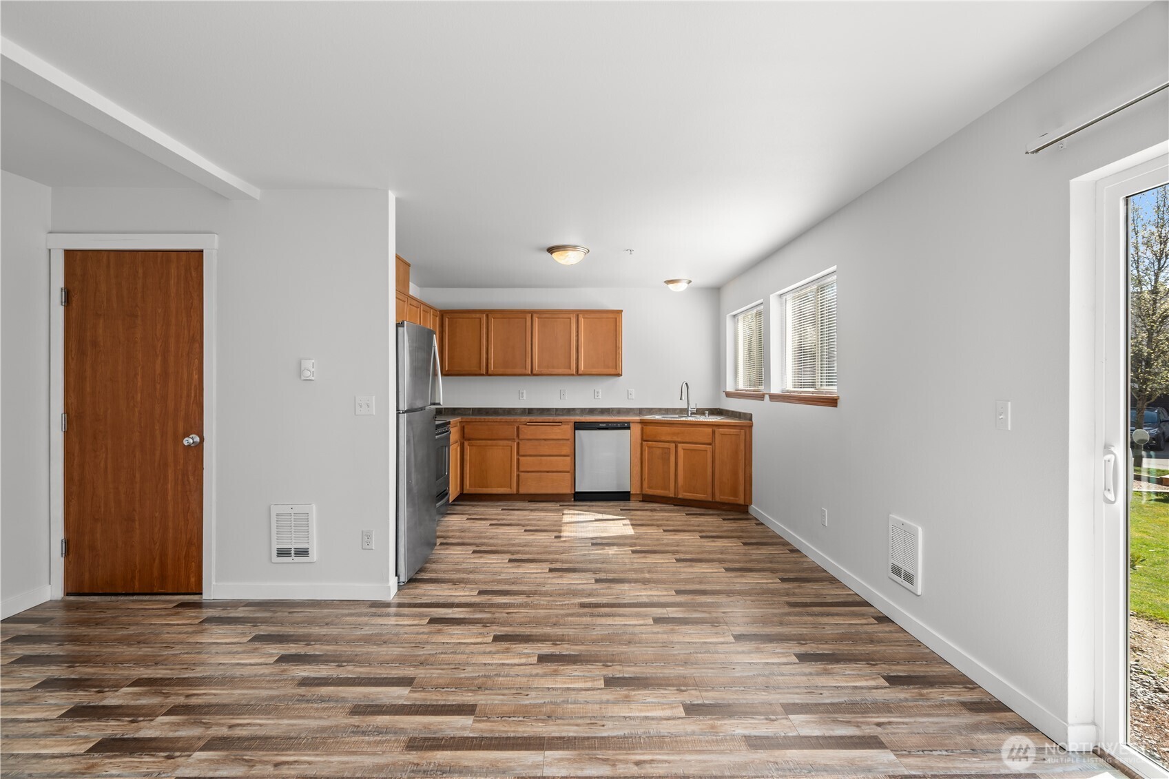 1012 109th Street Ct 71 Property Photo 8