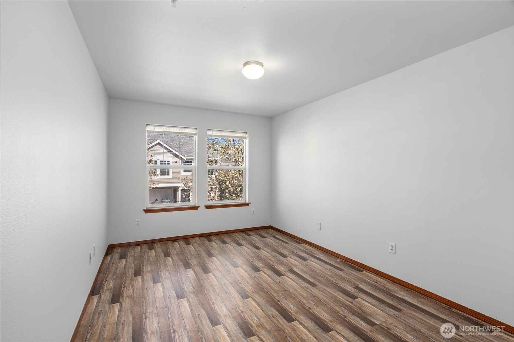 1012 109th Street Ct 71 Property Photo 17