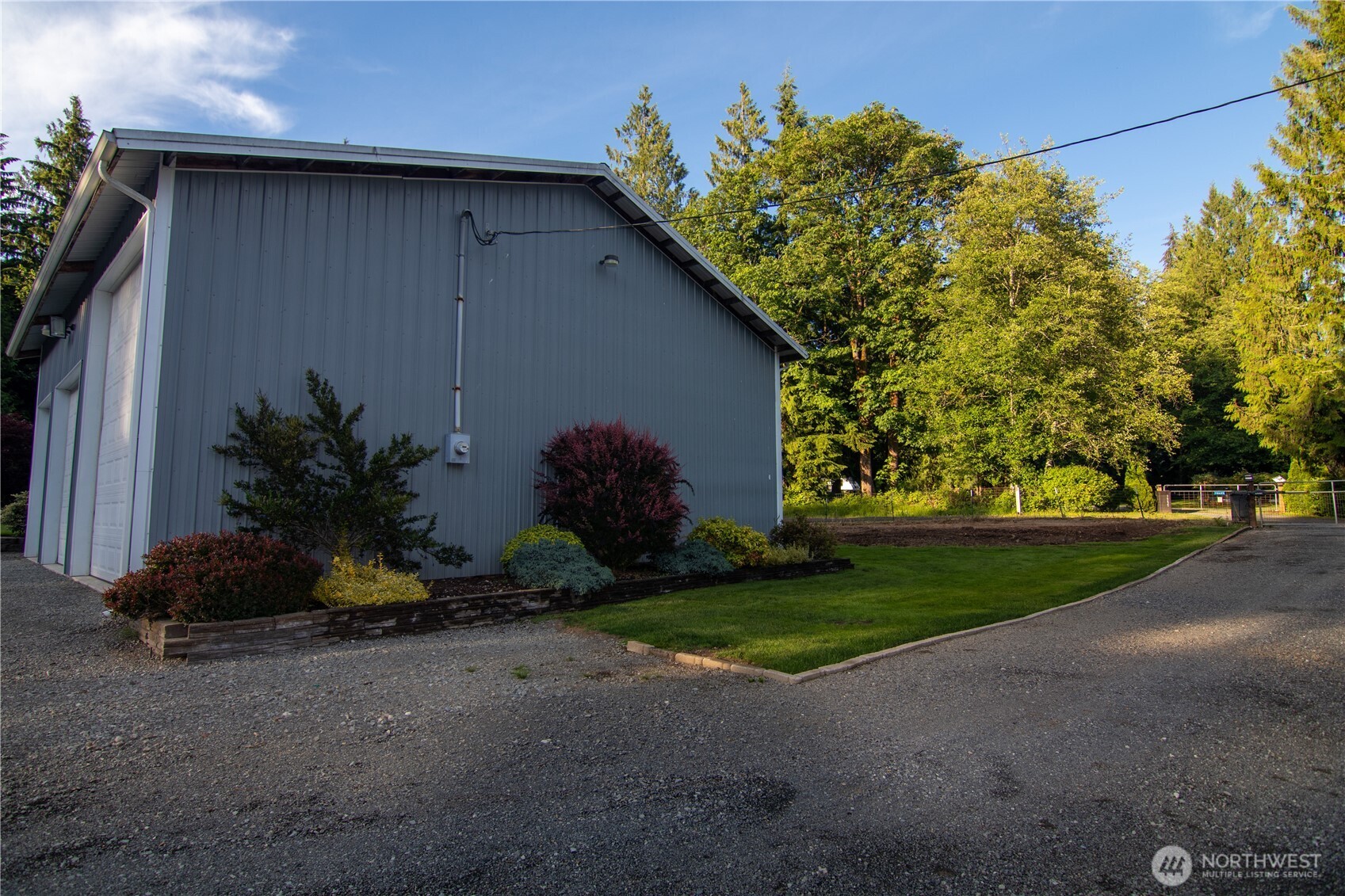 16617 Jim Creek Road Property Photo 33