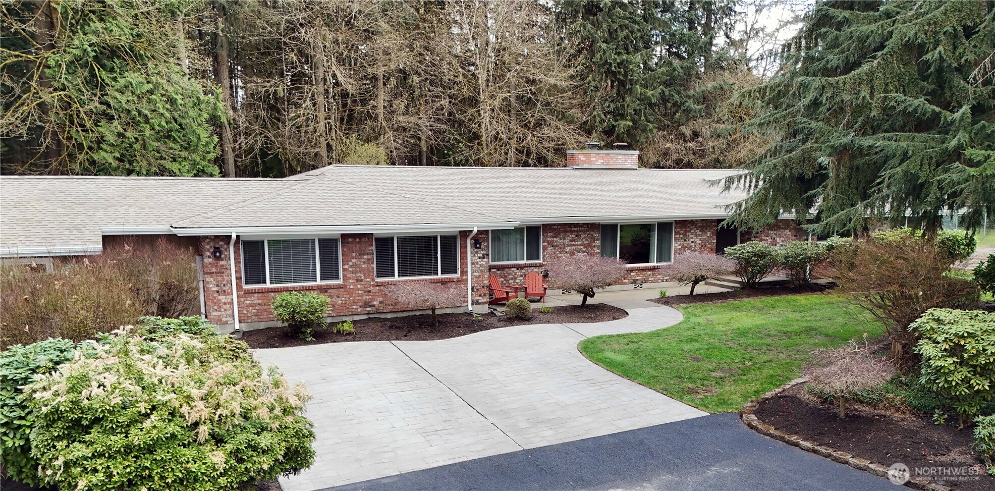 3211 70th Avenue Property Photo 4