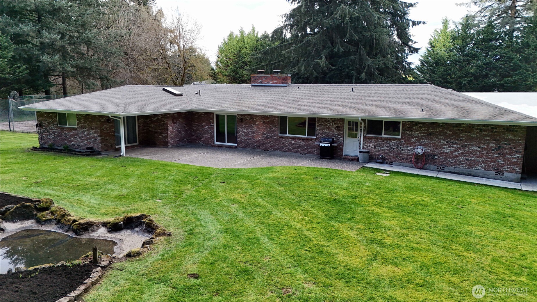 3211 70th Avenue Property Photo 6