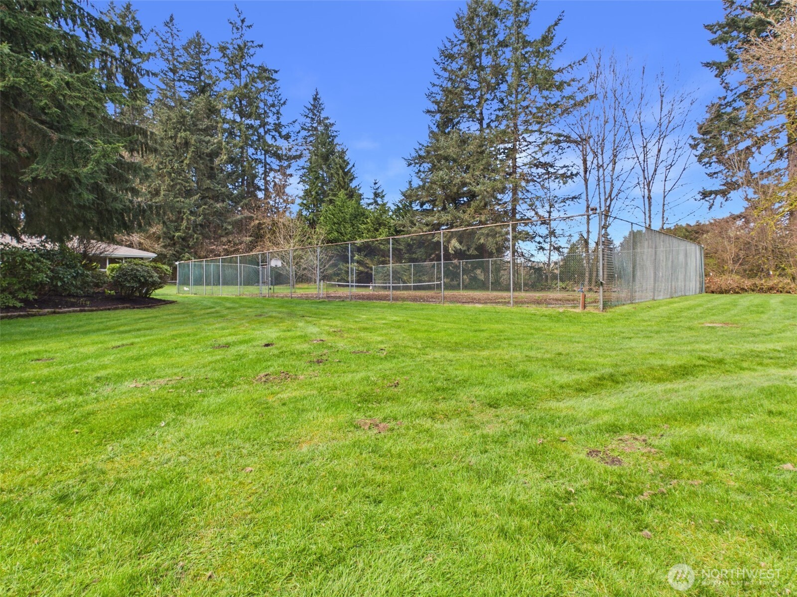 3211 70th Avenue Property Photo 8