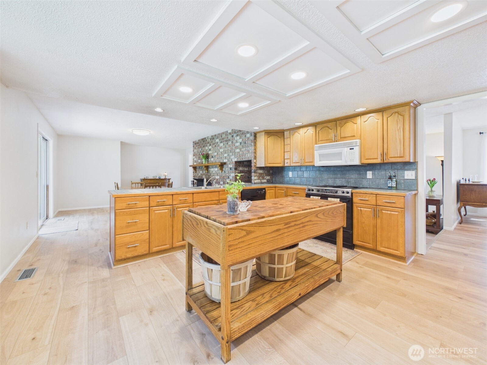 3211 70th Avenue Property Photo 15