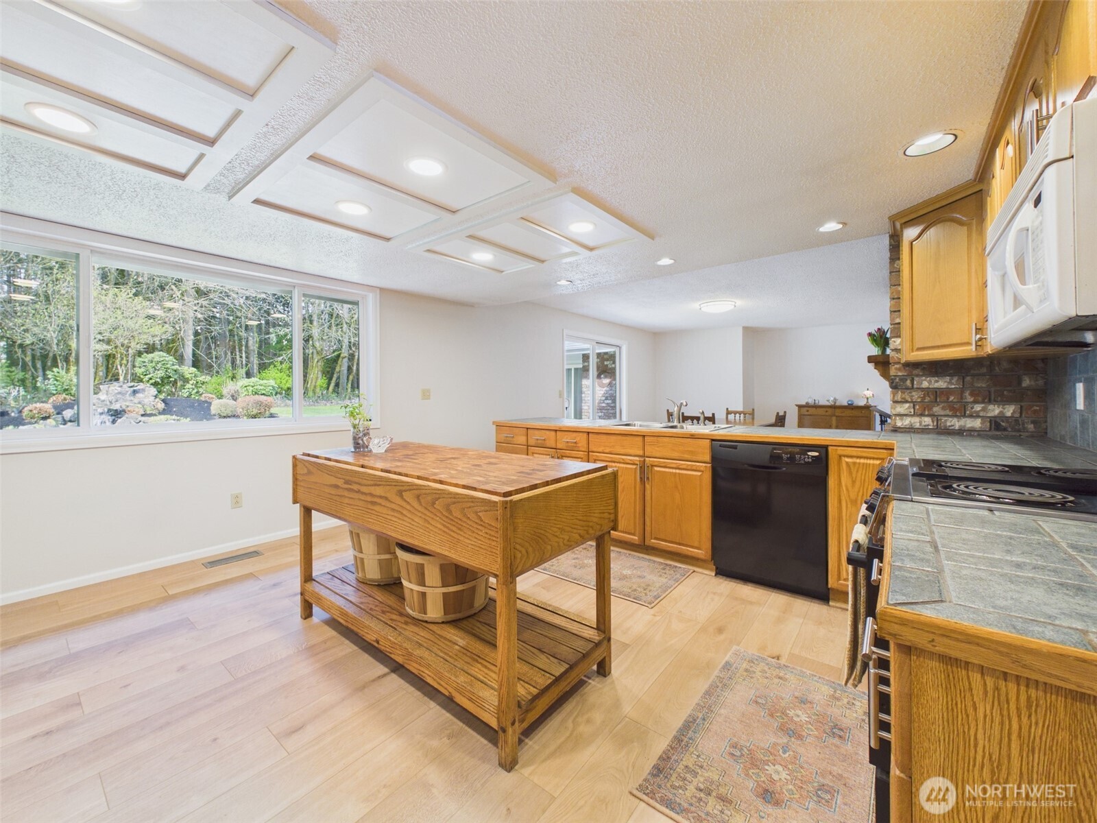 3211 70th Avenue Property Photo 16