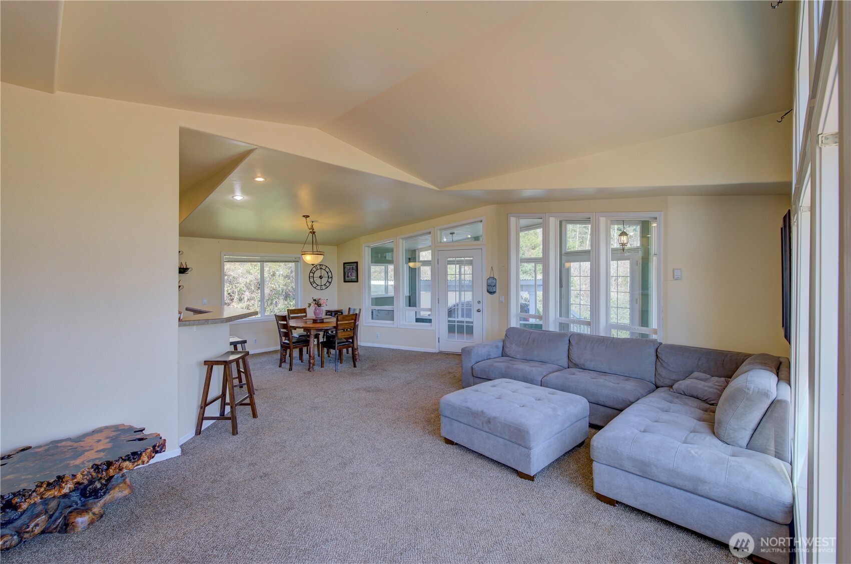 47 N Nemah Road Property Photo 4