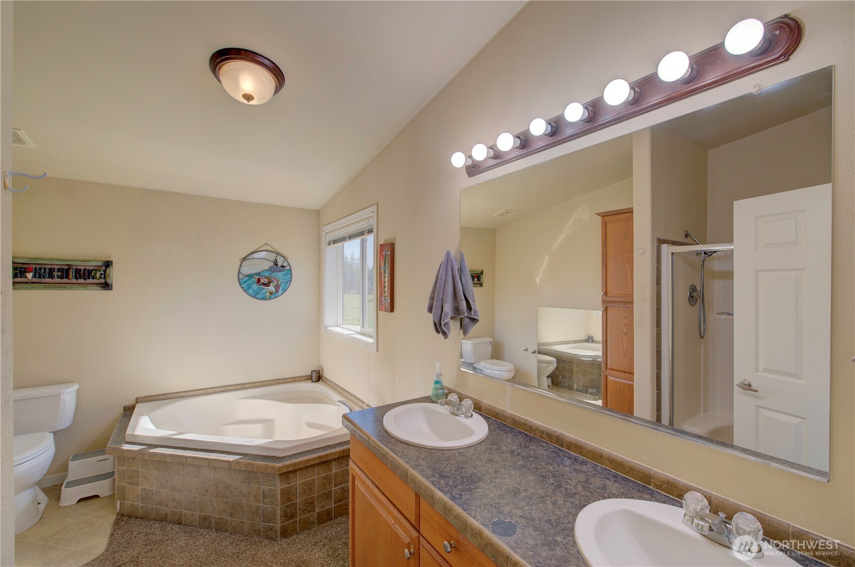 47 N Nemah Road Property Photo 10