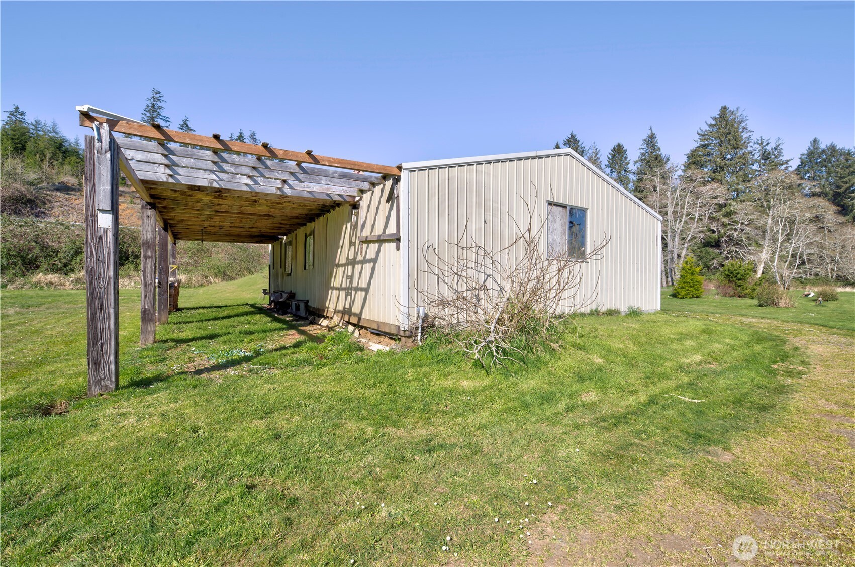 47 N Nemah Road Property Photo 24