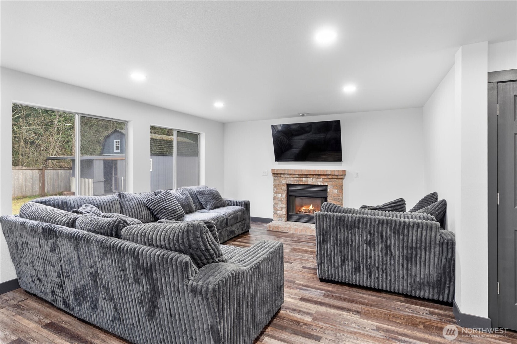 20831 60th Street Property Photo 8