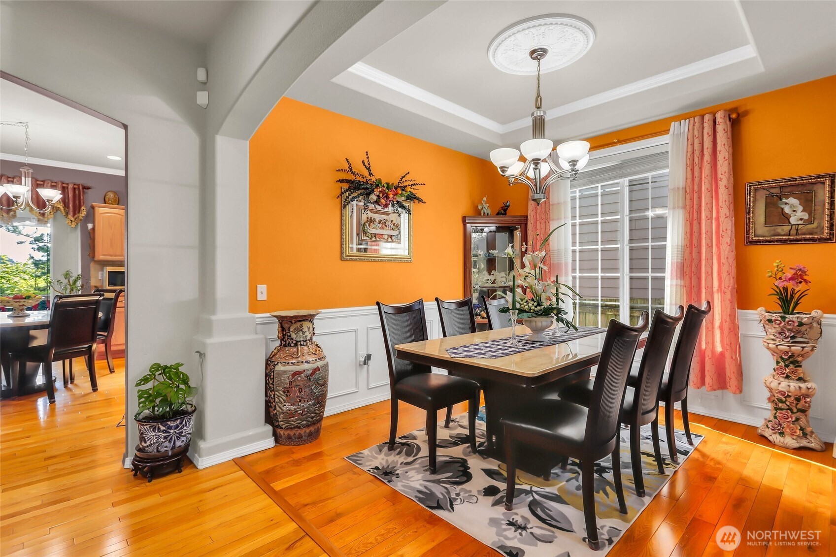 10209 28th Drive Property Photo 5
