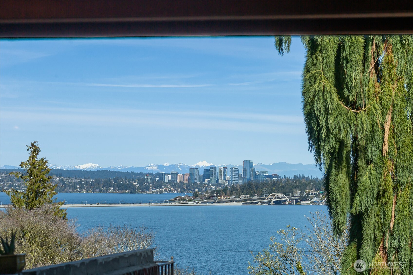 2844 Cascadia Avenue Property Photo 9