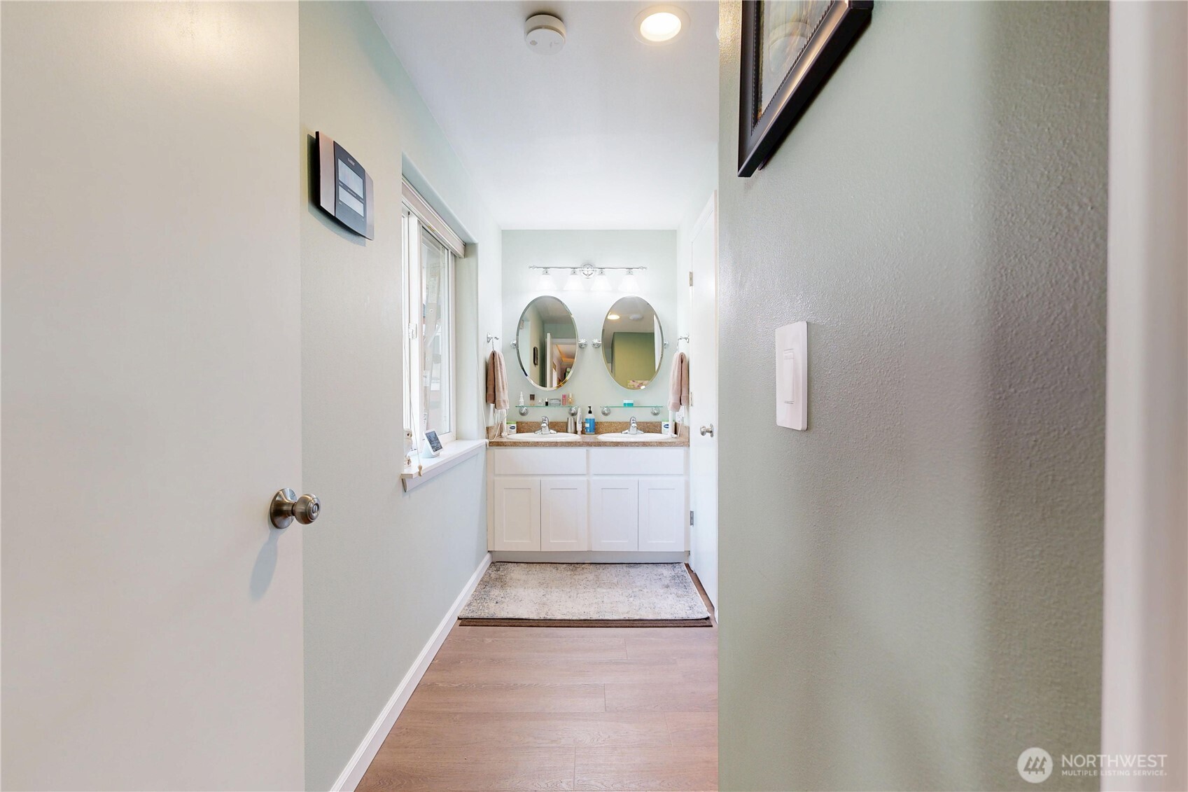 821 E Chestnut Street Property Photo 21