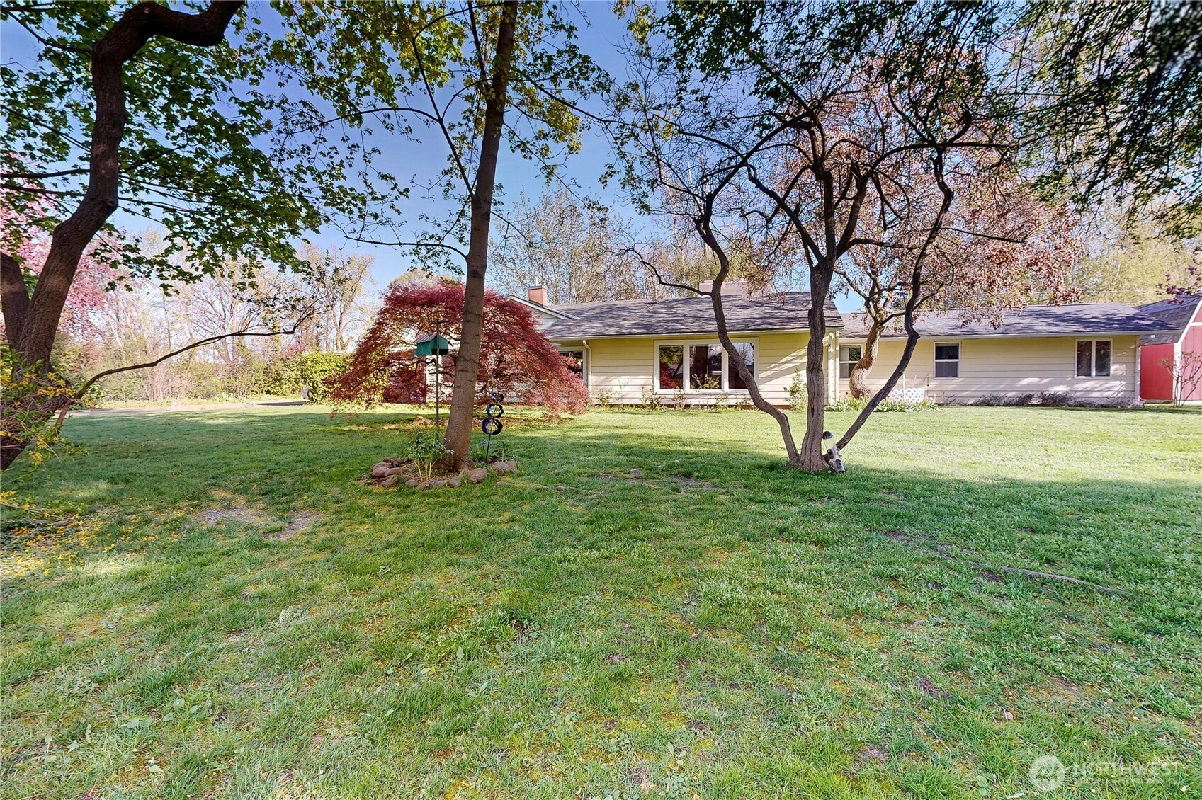 821 E Chestnut Street Property Photo 29