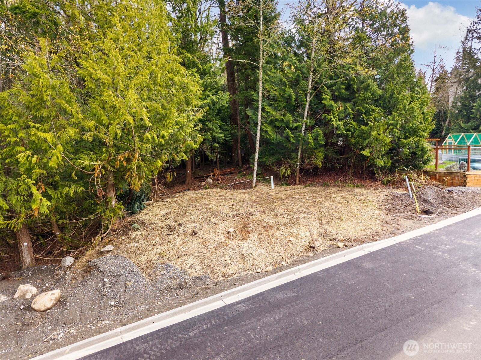 813 41st Property Photo 13