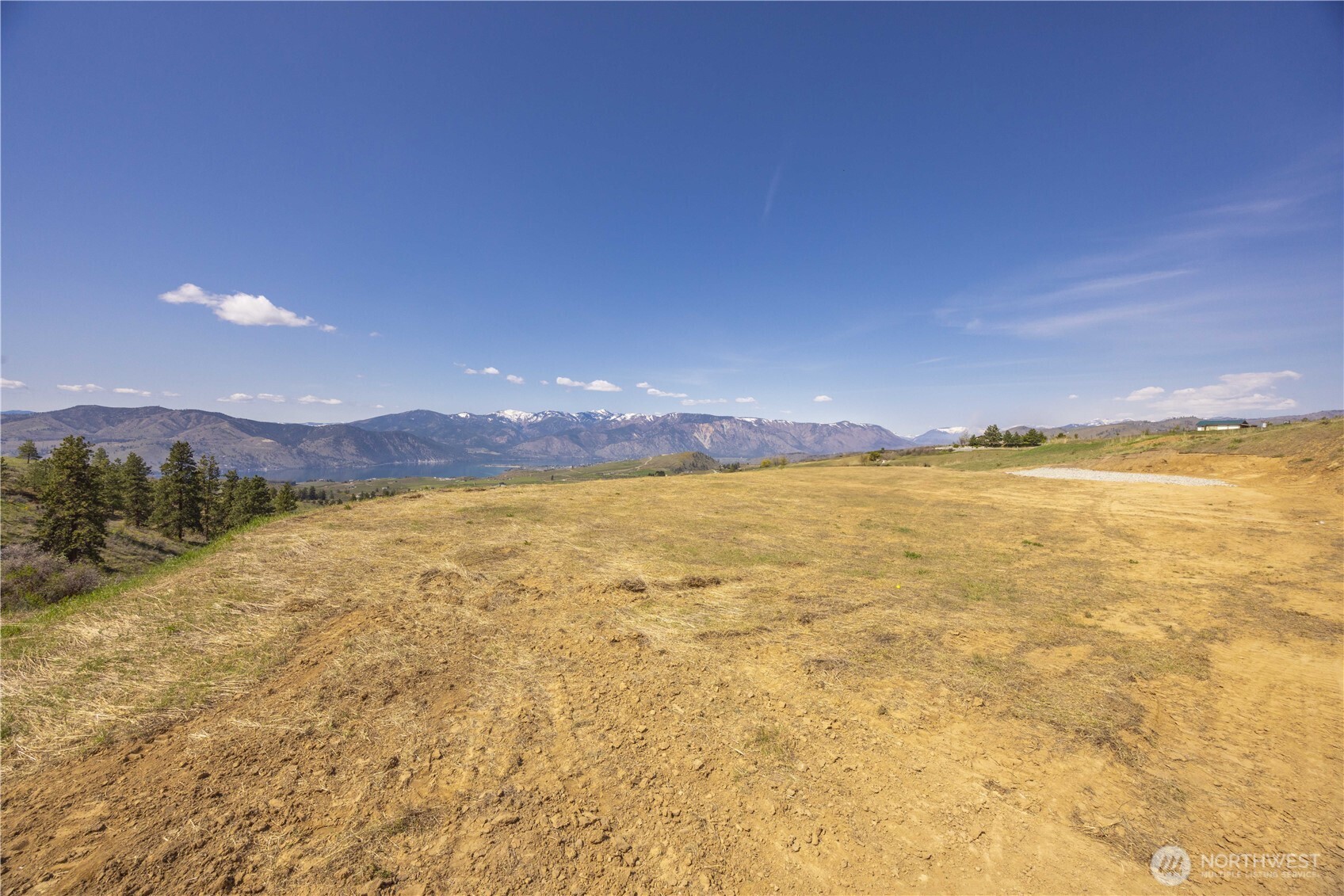 139 Mountain Ridge Lane Property Photo 8