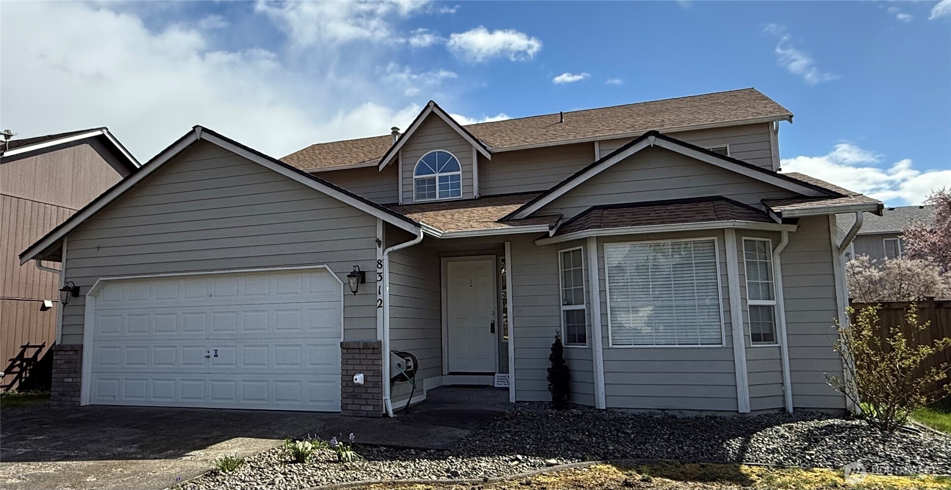 8312 185th Street Ct Property Photo 2
