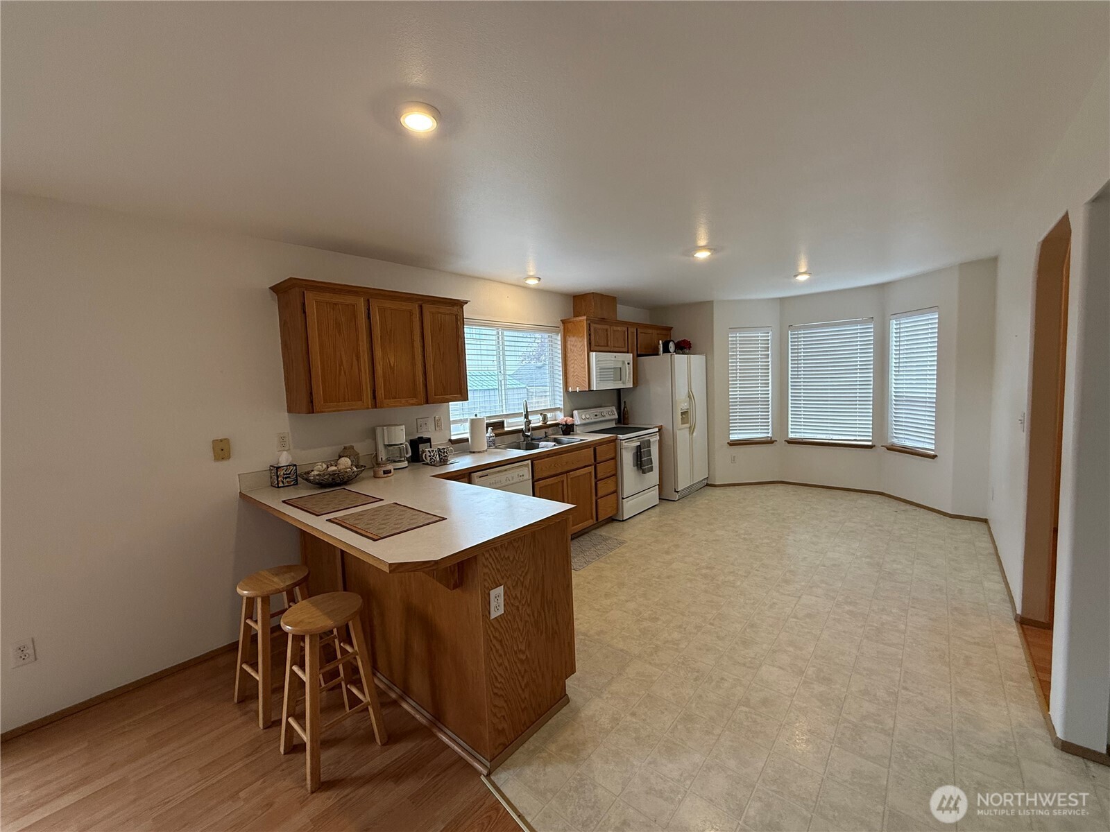 8312 185th Street Ct Property Photo 9