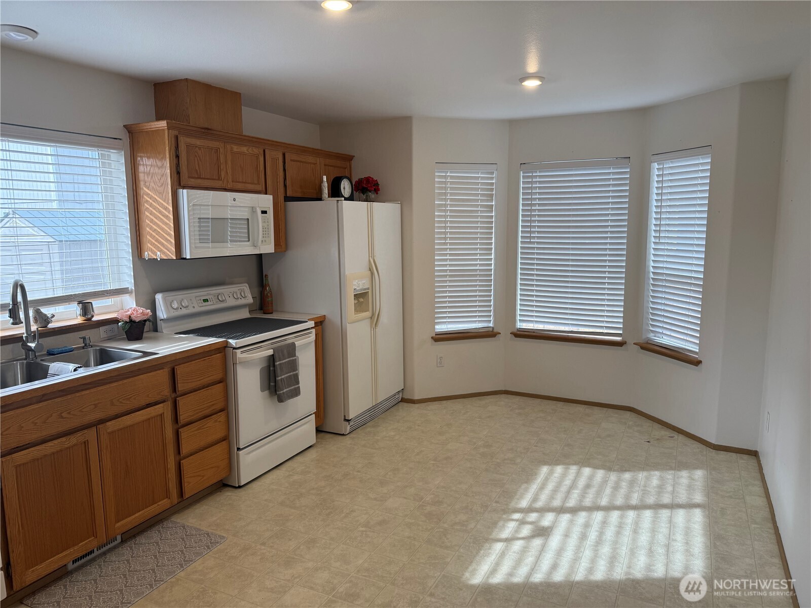 8312 185th Street Ct Property Photo 11