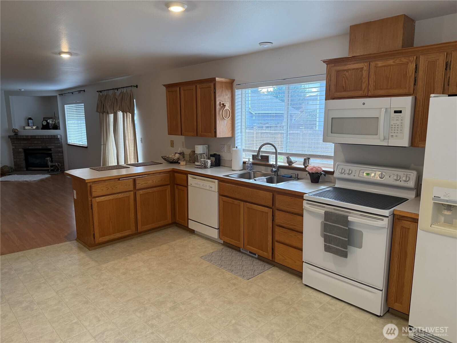 8312 185th Street Ct Property Photo 12