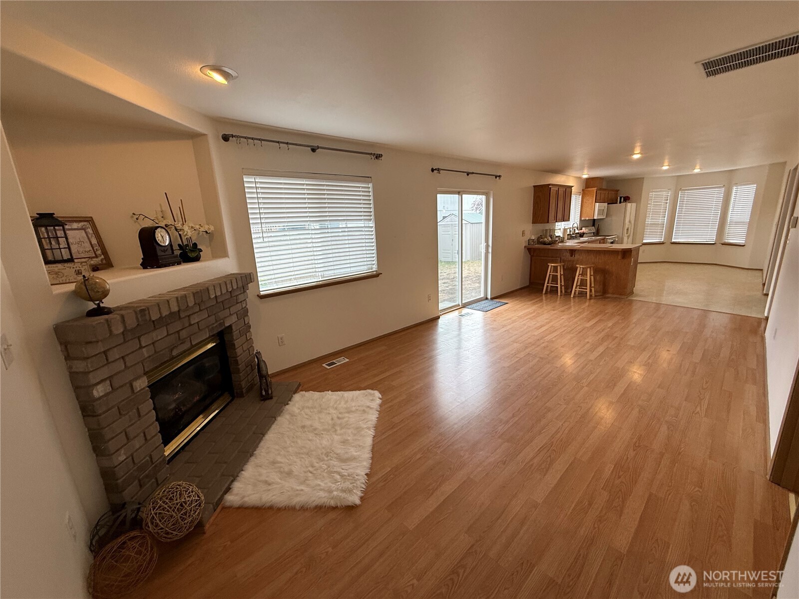 8312 185th Street Ct Property Photo 15