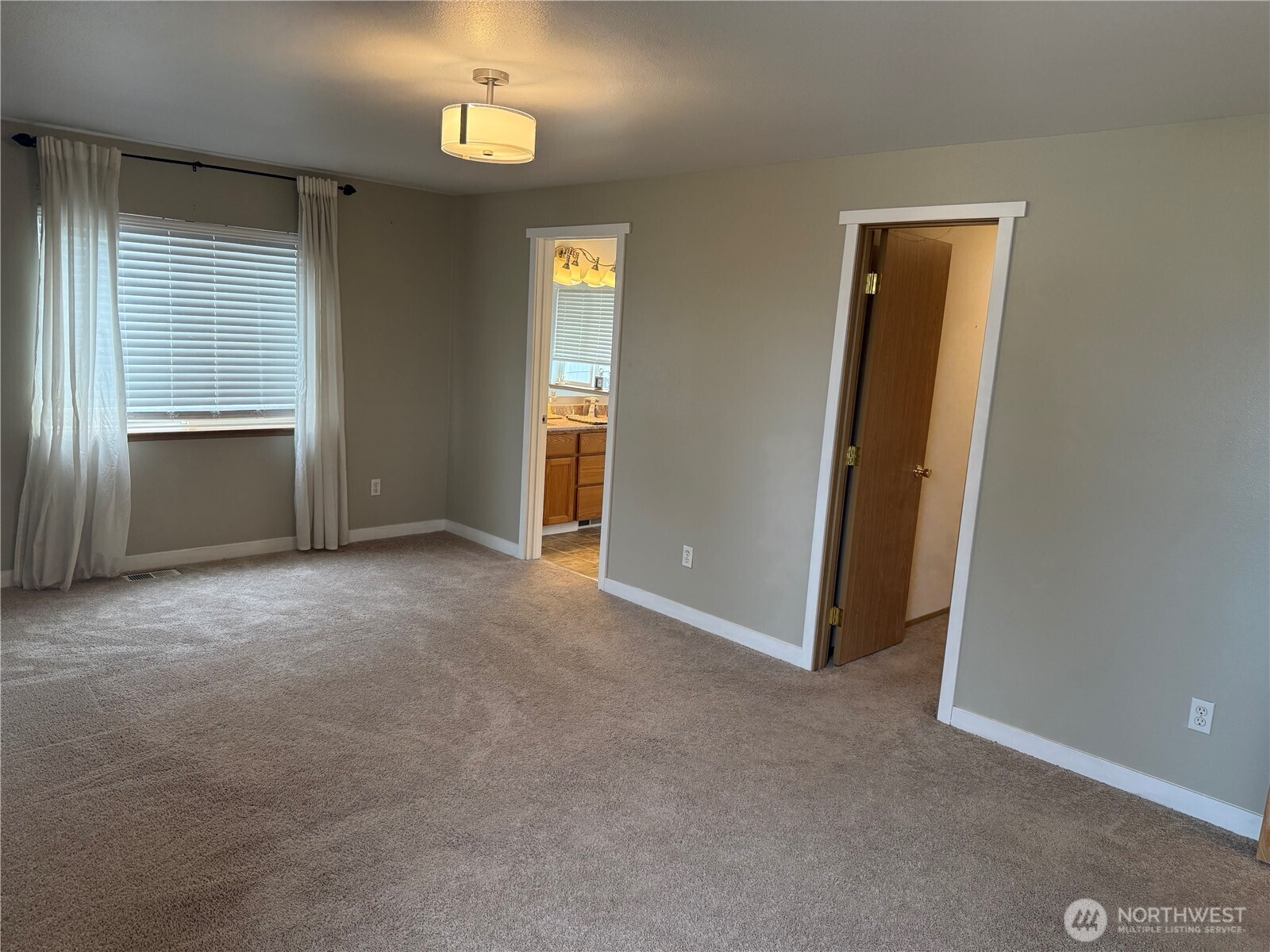 8312 185th Street Ct Property Photo 20