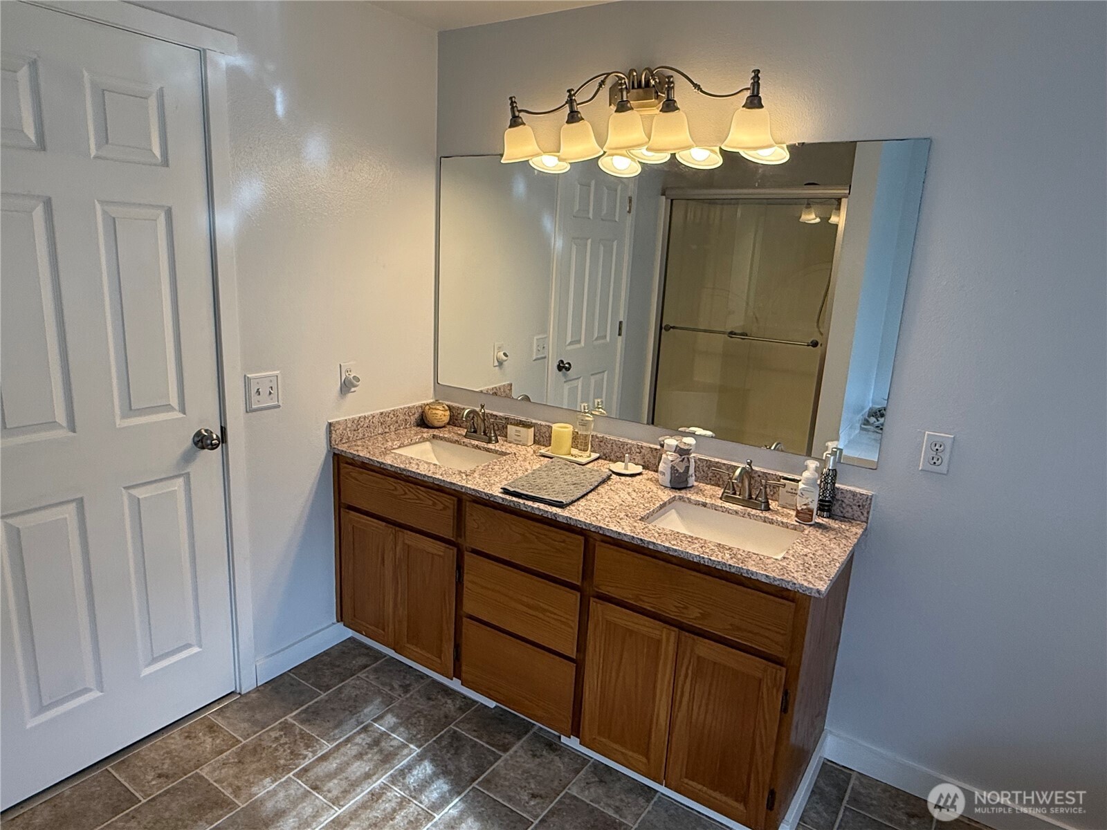 8312 185th Street Ct Property Photo 21