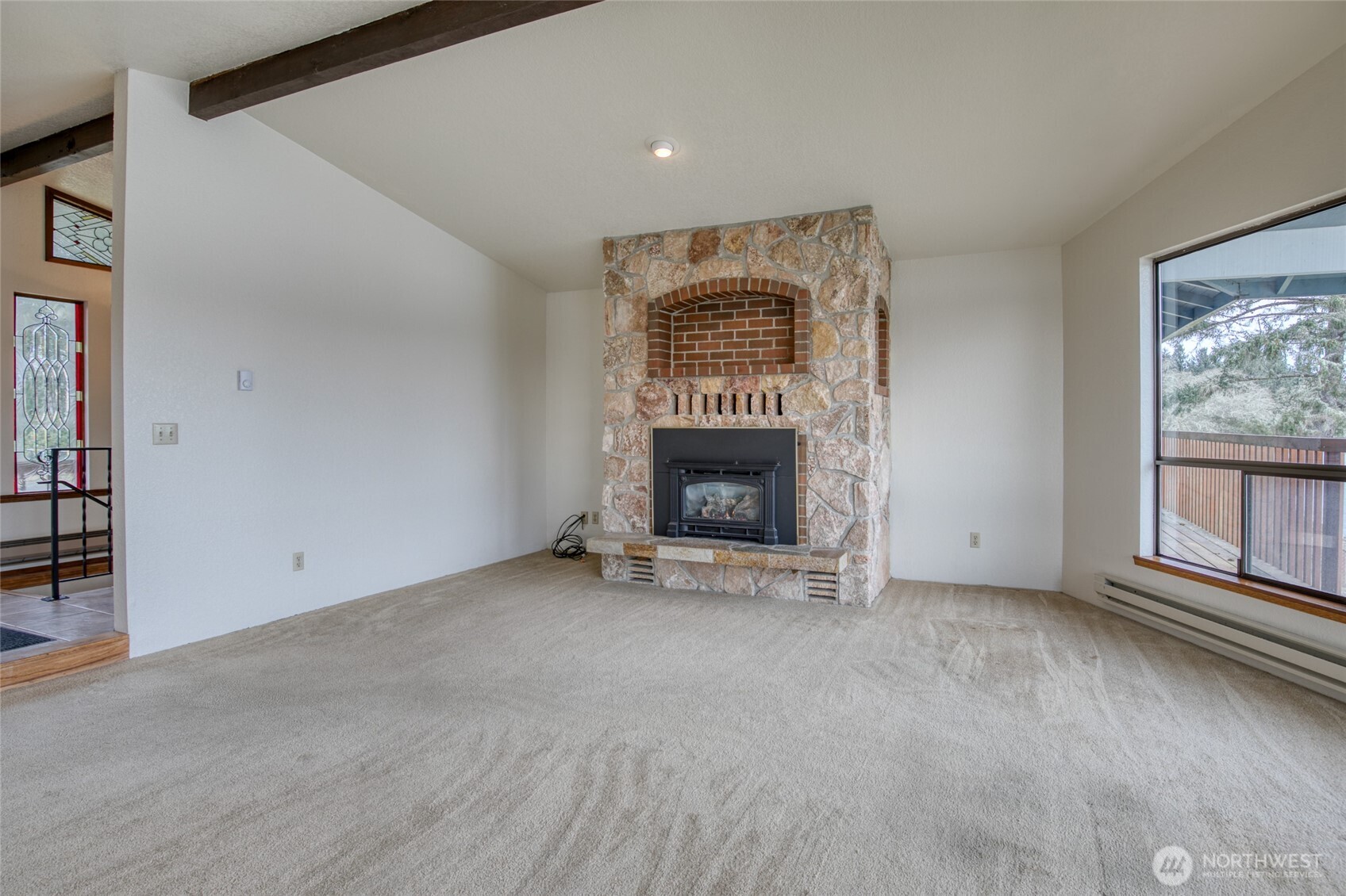 442 Mud Hen Loop Property Photo 4