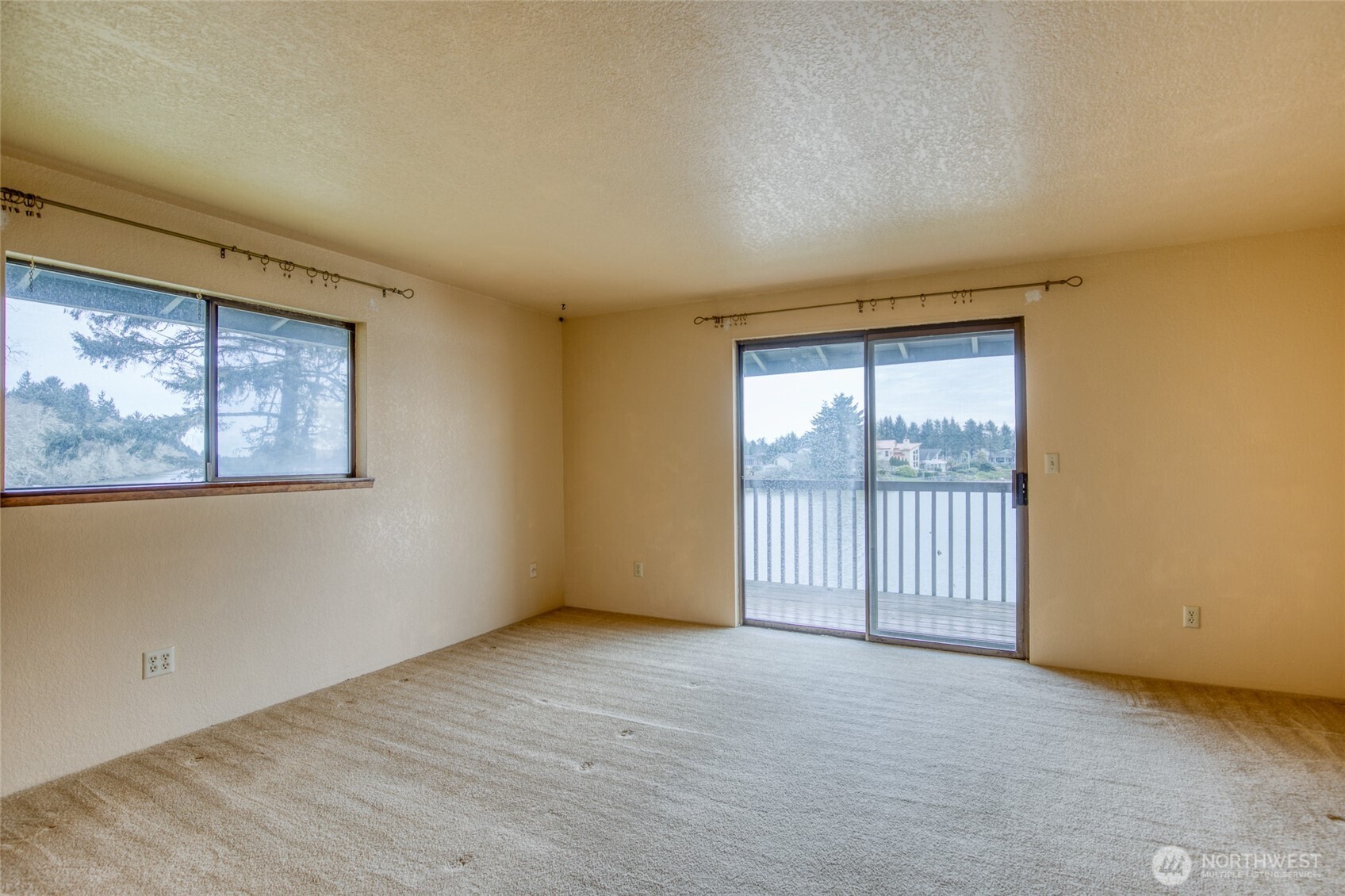 442 Mud Hen Loop Property Photo 18