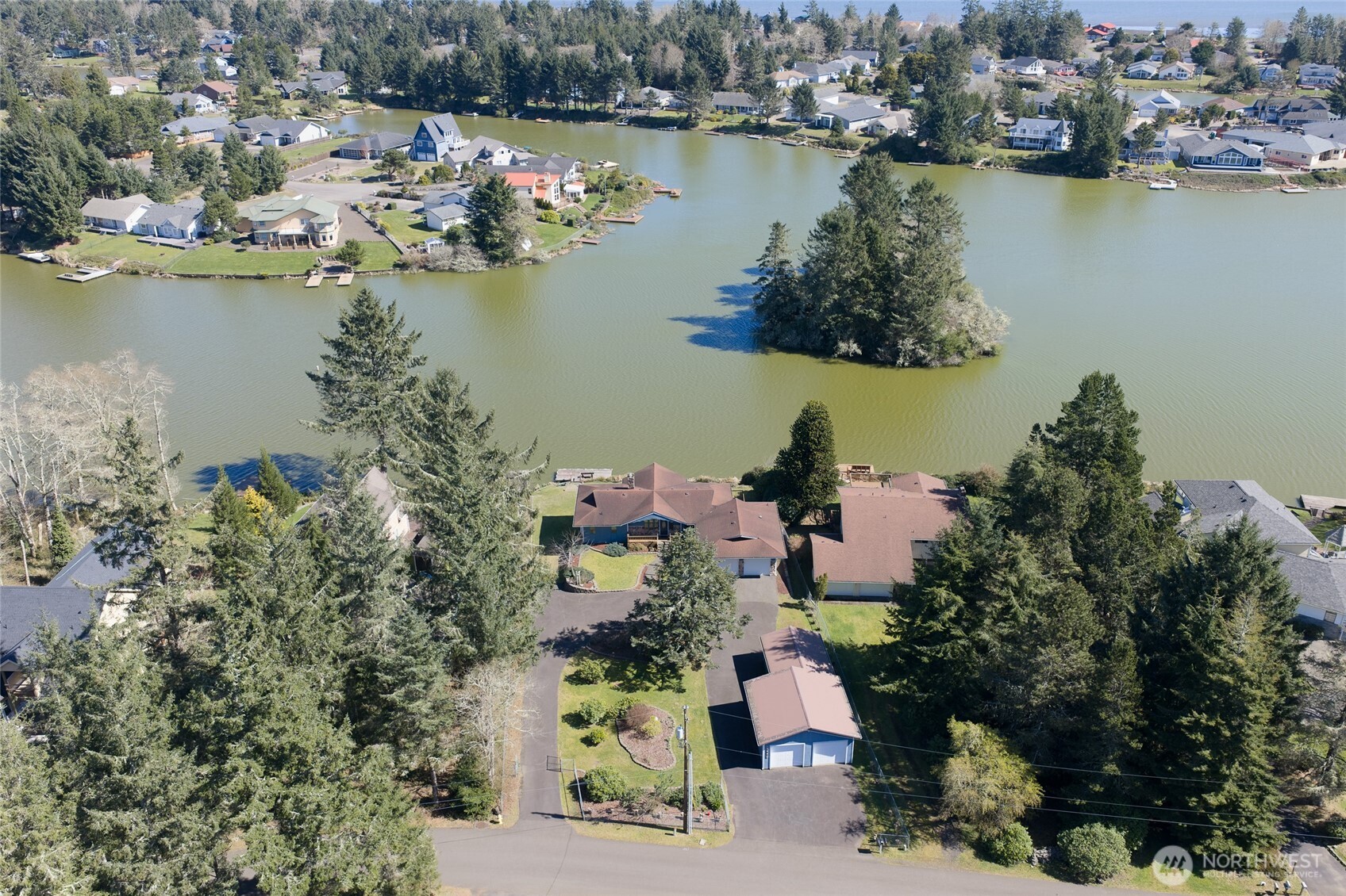 442 Mud Hen Loop Property Photo 34