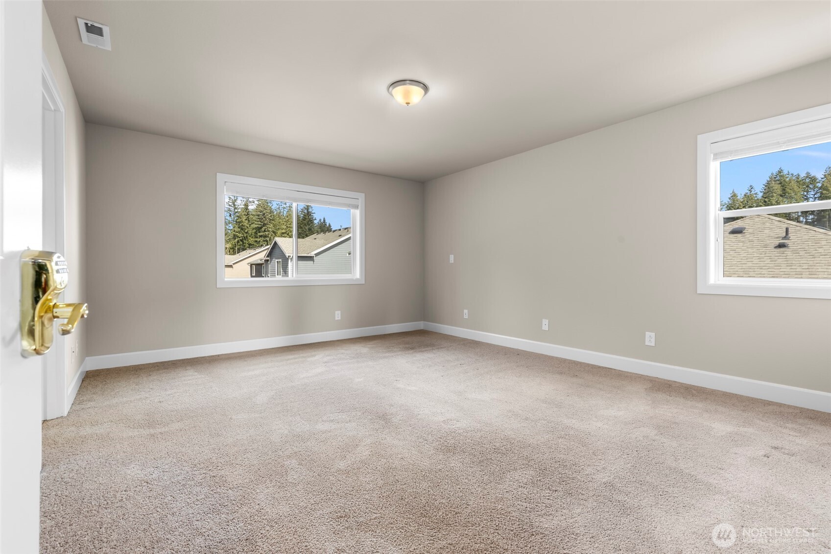 4417 Sentinel Court Property Photo 17