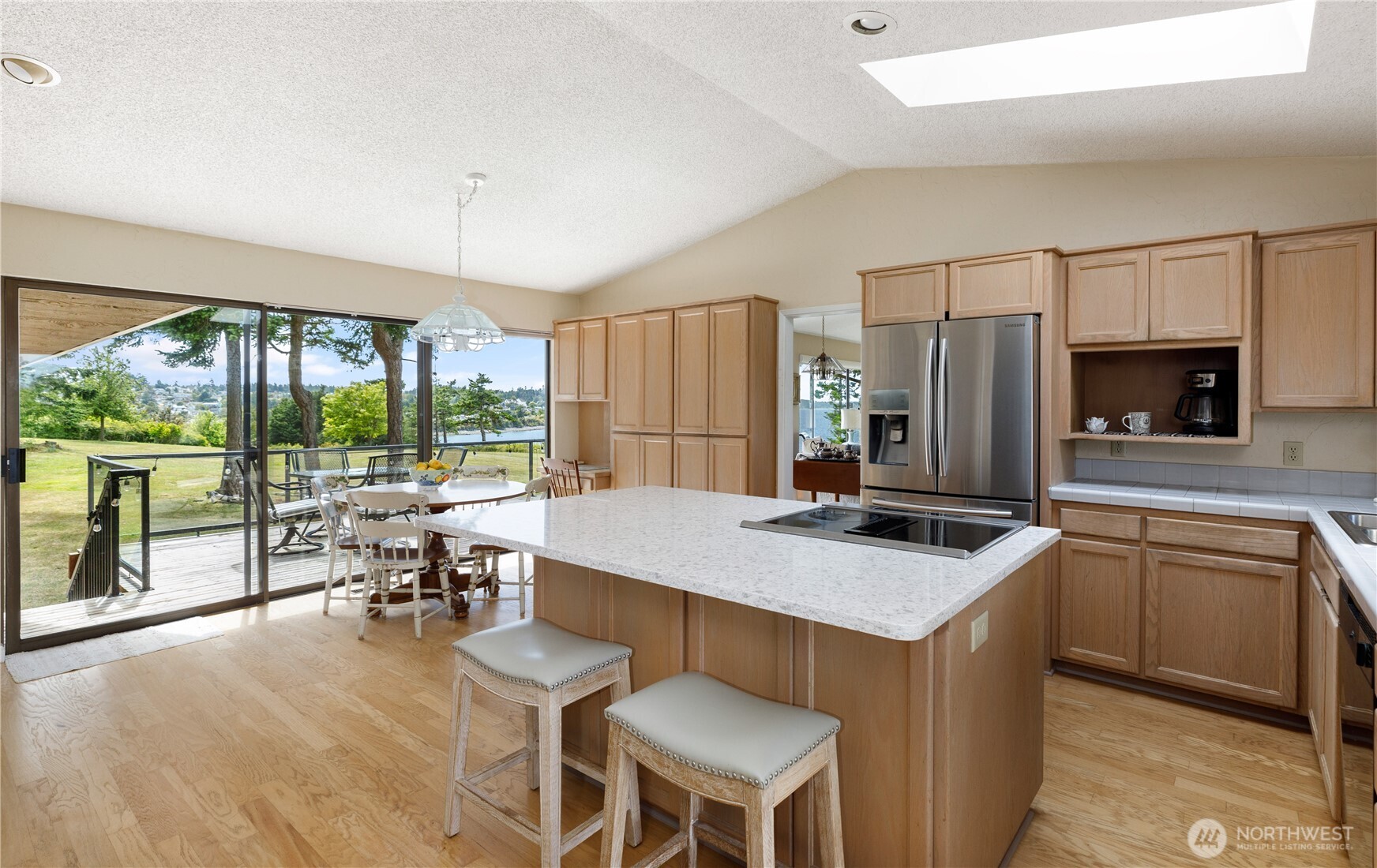 1204 Leisure Street Property Photo 14
