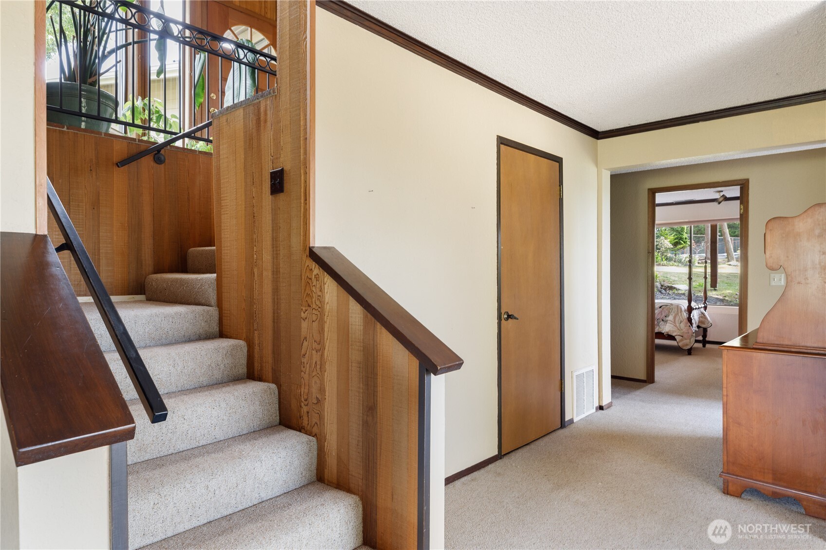 1204 Leisure Street Property Photo 23